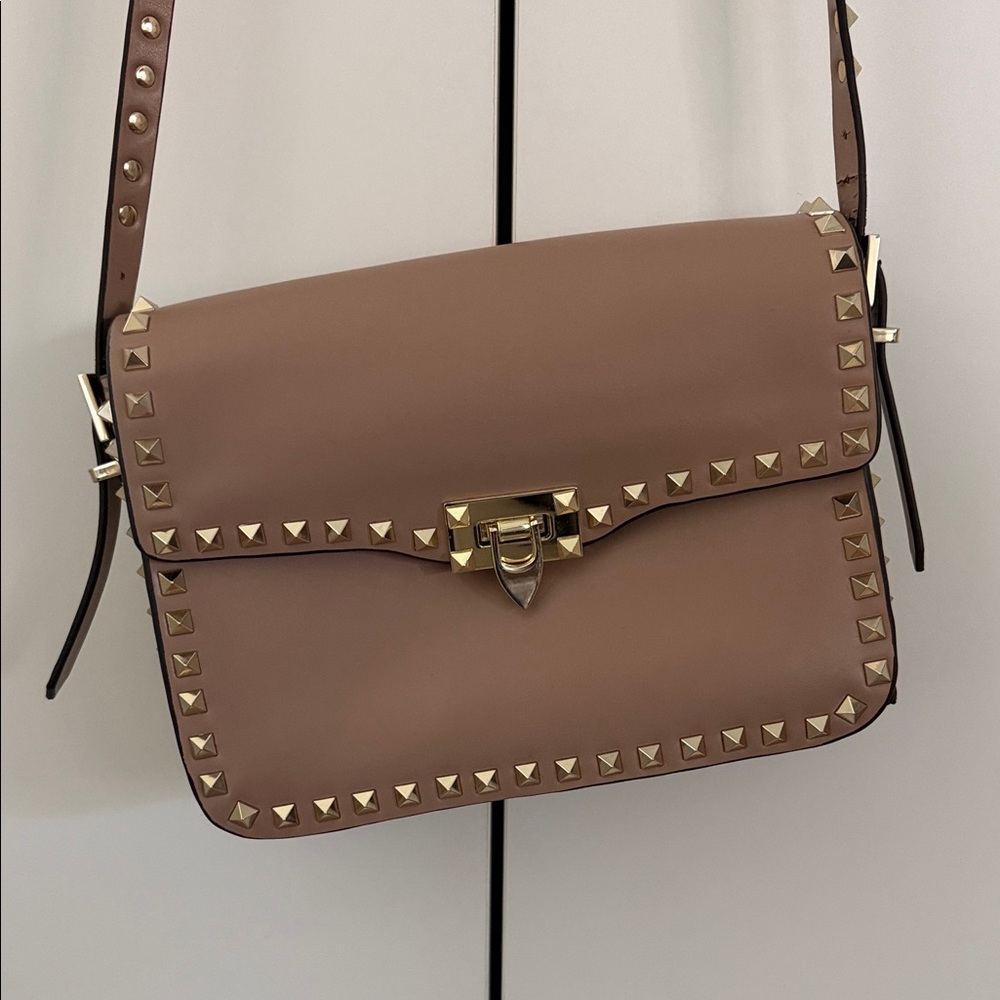 Rock Stud-Trim Nude Crossbody Shoulder Bag